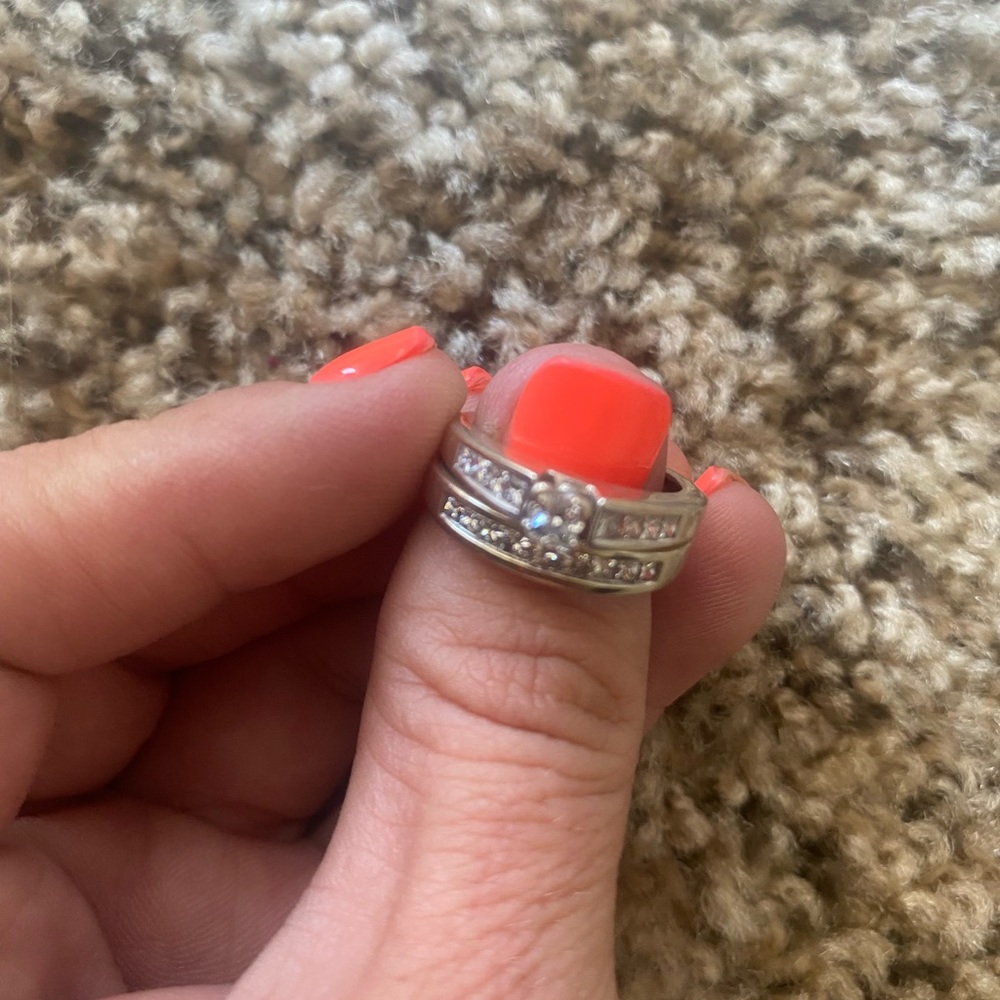 Weeding/Engagement Ring - image 3